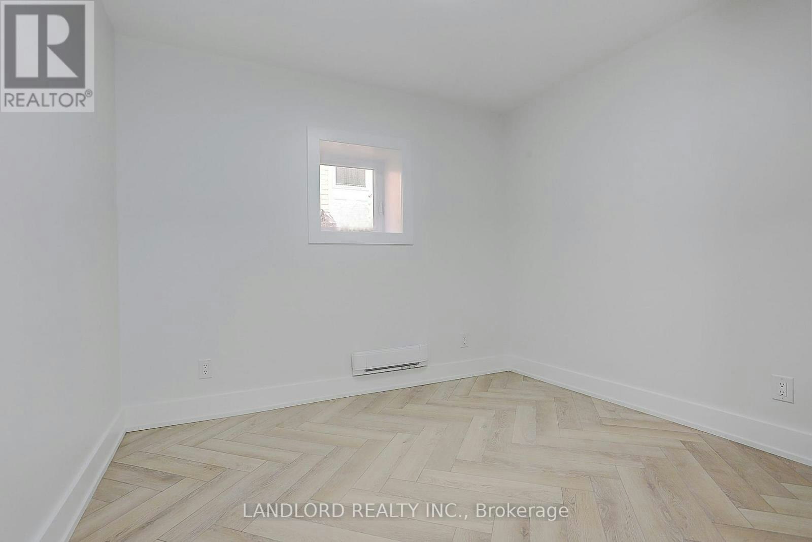 LOWER-71 Livingstone Avenue, Toronto, ON, M6E 2L7 - 28