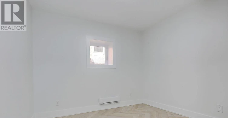 LOWER-71 Livingstone Avenue, Toronto, ON, M6E 2L7 - 28