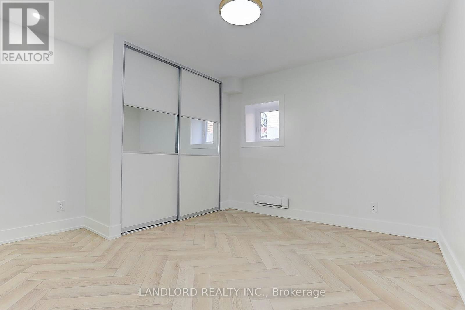LOWER-71 Livingstone Avenue, Toronto, ON, M6E 2L7 - 25
