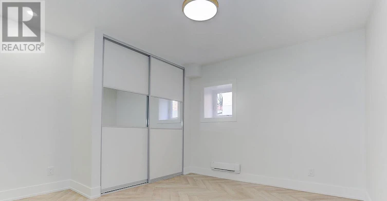 LOWER-71 Livingstone Avenue, Toronto, ON, M6E 2L7 - 25