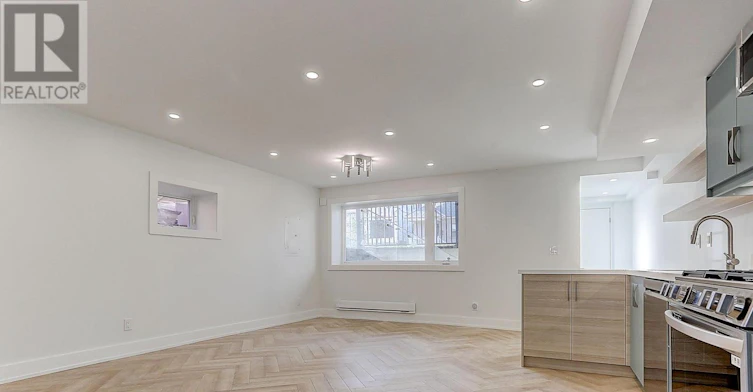 LOWER-71 Livingstone Avenue, Toronto, ON, M6E 2L7 - 20