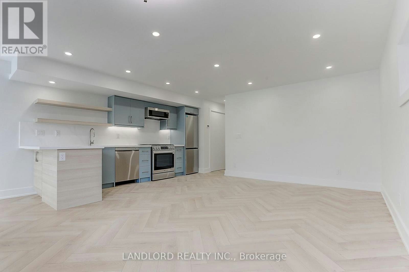 LOWER-71 Livingstone Avenue, Toronto, ON, M6E 2L7 - 10