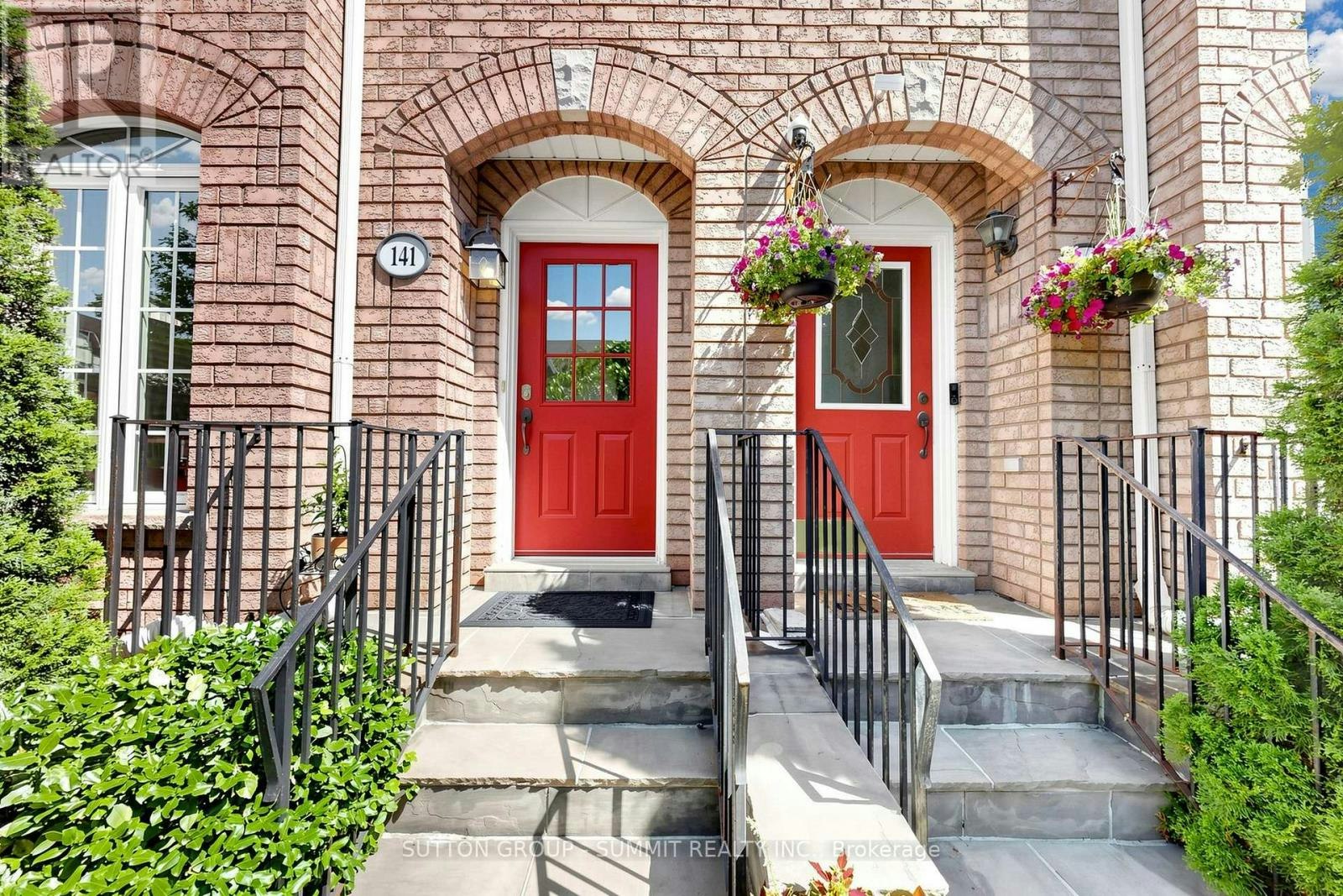 141 Gatwick Drive, Oakville, ON, L6H 6T7