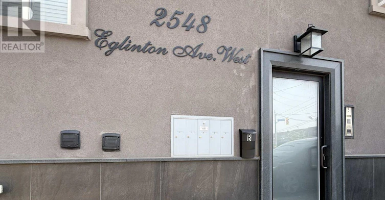 3-2548 Eglinton Avenue W, Toronto, ON, M6M 1T1 - 19