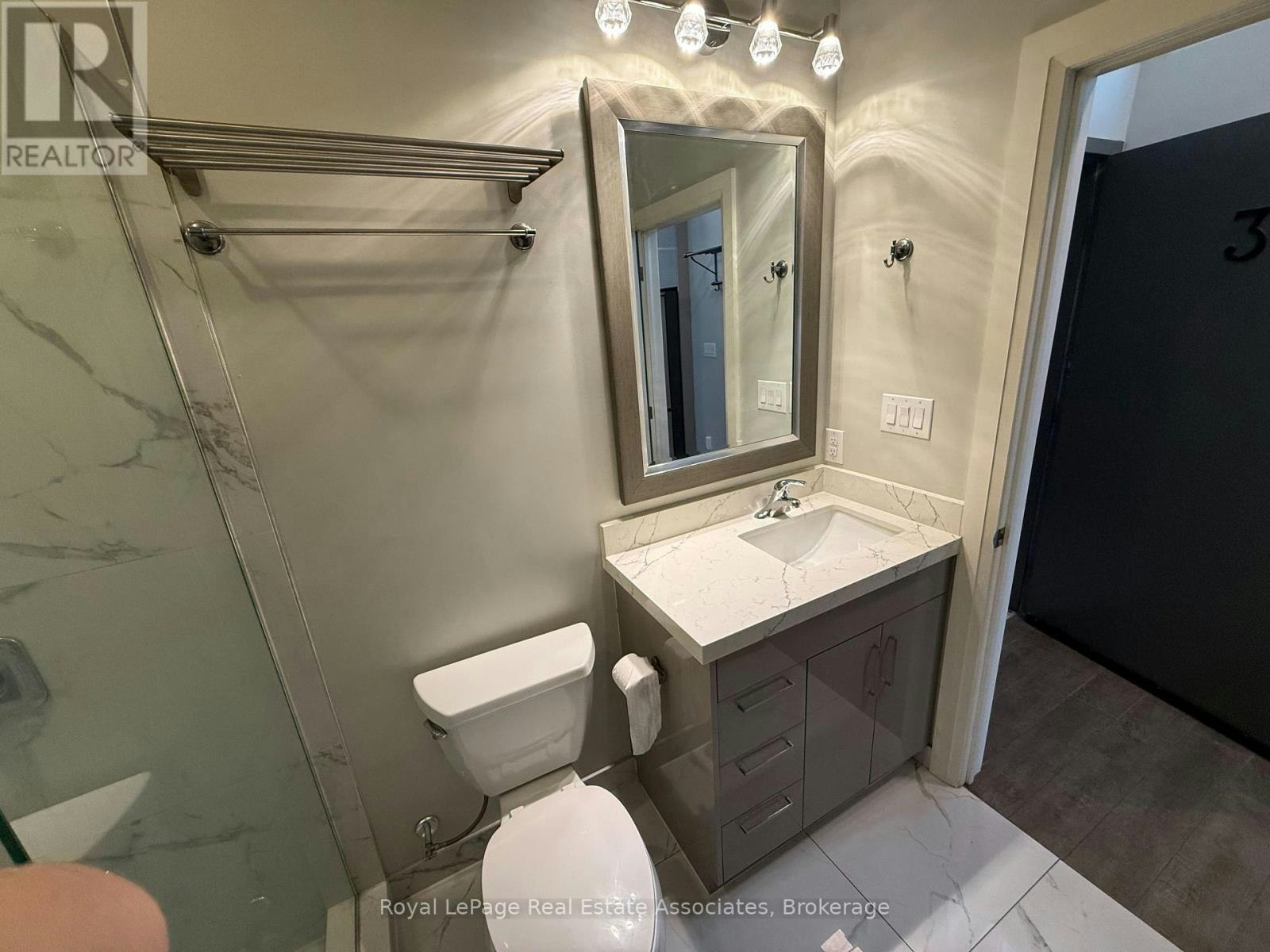 3-2548 Eglinton Avenue W, Toronto, ON, M6M 1T1 - 14