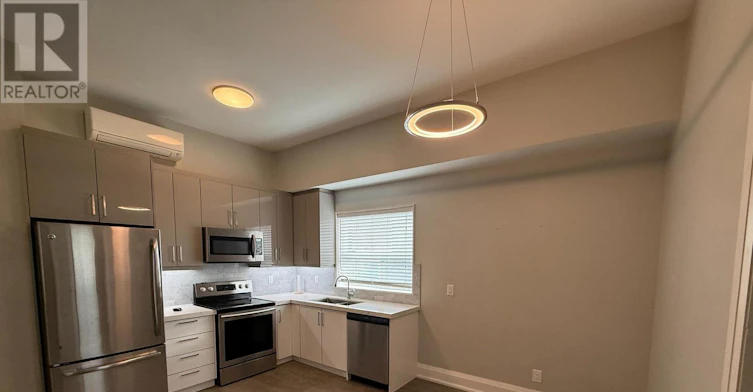 3-2548 Eglinton Avenue W, Toronto, ON, M6M 1T1 - 5