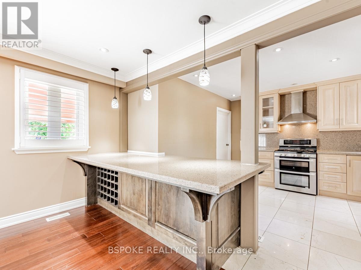 UPPER-252 Thistle Down Boulevard, Toronto, ON, M9V 1K7 - 11