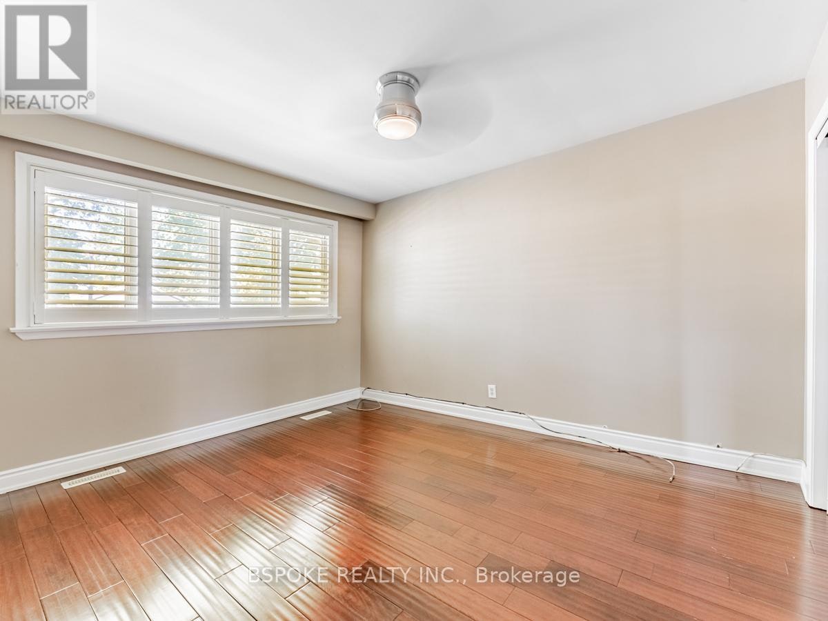 UPPER-252 Thistle Down Boulevard, Toronto, ON, M9V 1K7 - 15