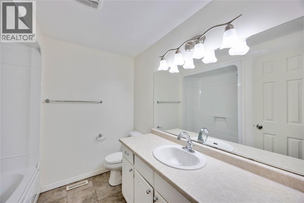 226 Trudeau Drive, Sarnia, ON, N7S 4K6 - 16