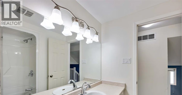 226 Trudeau Drive, Sarnia, ON, N7S 4K6 - 18