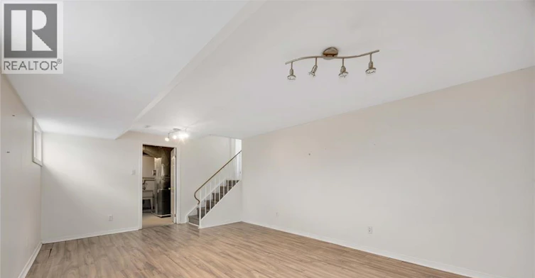 226 Trudeau Drive, Sarnia, ON, N7S 4K6 - 30