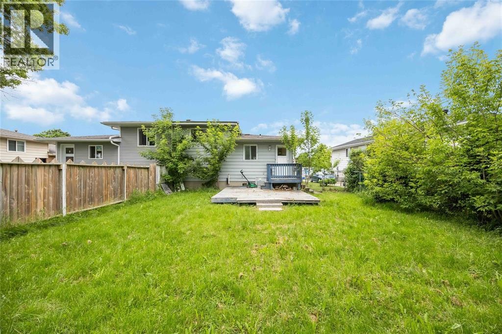 226 Trudeau Drive, Sarnia, ON, N7S 4K6 - 32