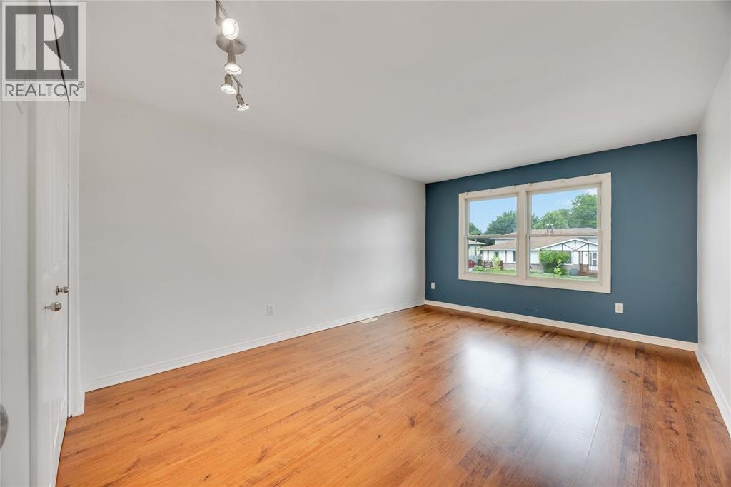 226 Trudeau Drive, Sarnia, ON, N7S 4K6 - 19