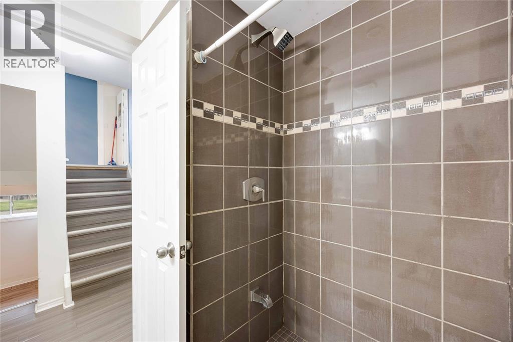 226 Trudeau Drive, Sarnia, ON, N7S 4K6 - 26