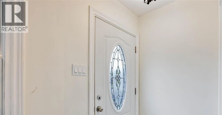 226 Trudeau Drive, Sarnia, ON, N7S 4K6 - 4
