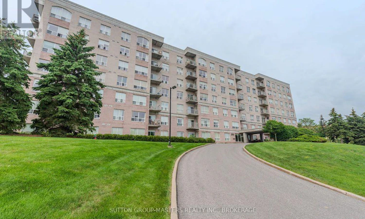 112-350 Wellington Street