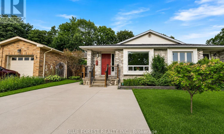 38 Folkstone Court
