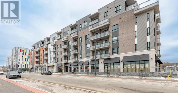 404-1350 Hemlock Road, Ottawa, ON, K1K 5C2 - 2