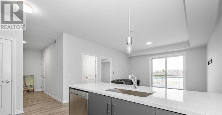 404-1350 Hemlock Road, Ottawa, ON, K1K 5C2 - 12