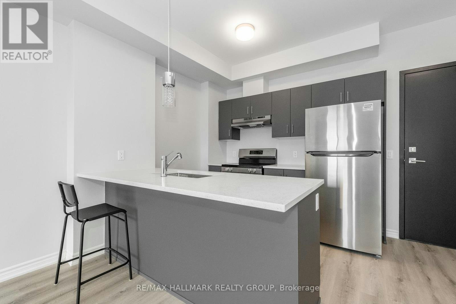 404-1350 Hemlock Road, Ottawa, ON, K1K 5C2 - 7