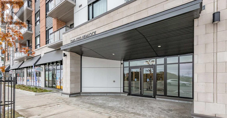 404-1350 Hemlock Road, Ottawa, ON, K1K 5C2