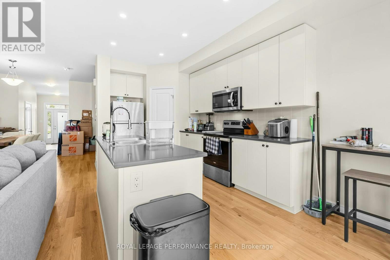 709 Namur Street, Russell, ON, K0A 1W0 - 6