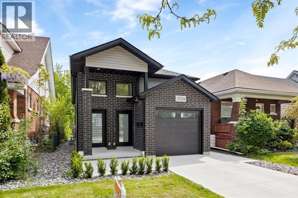 2 Lower-2224 Fraser, Windsor, ON, N8X 3Z7