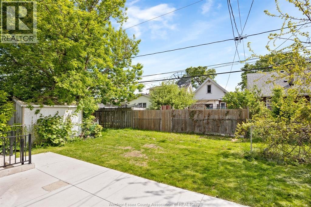 2 Lower-2224 Fraser, Windsor, ON, N8X 3Z7 - 18