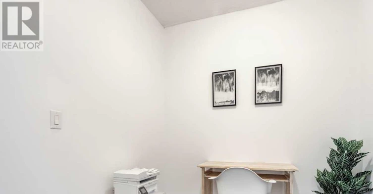319-2756 Old Leslie Street, Toronto, ON, M2K 0E2 - 9