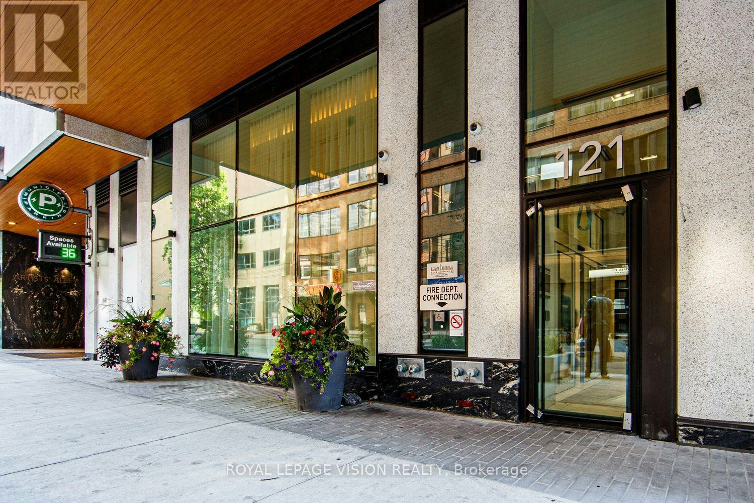 1121-121 St Patrick Street, Toronto, ON, M5T 0B8 - 2