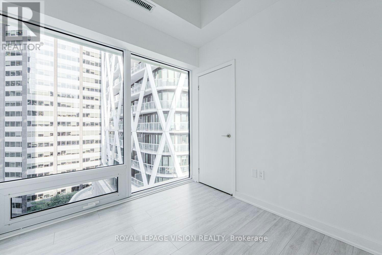1121-121 St Patrick Street, Toronto, ON, M5T 0B8 - 23