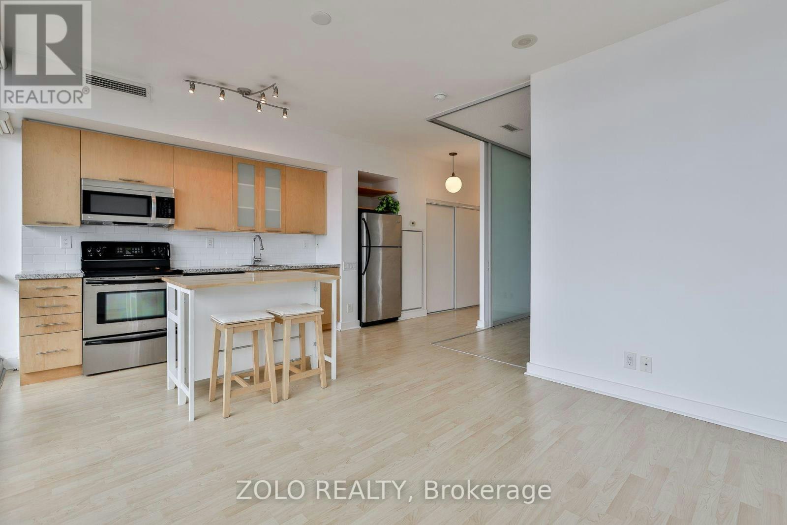 901-33 Mill Street, Toronto, ON, M5A 3R3 - 16