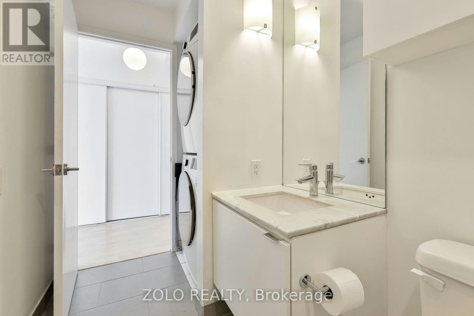 901-33 Mill Street, Toronto, ON, M5A 3R3 - 32