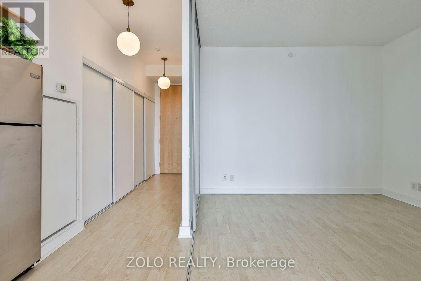 901-33 Mill Street, Toronto, ON, M5A 3R3 - 6