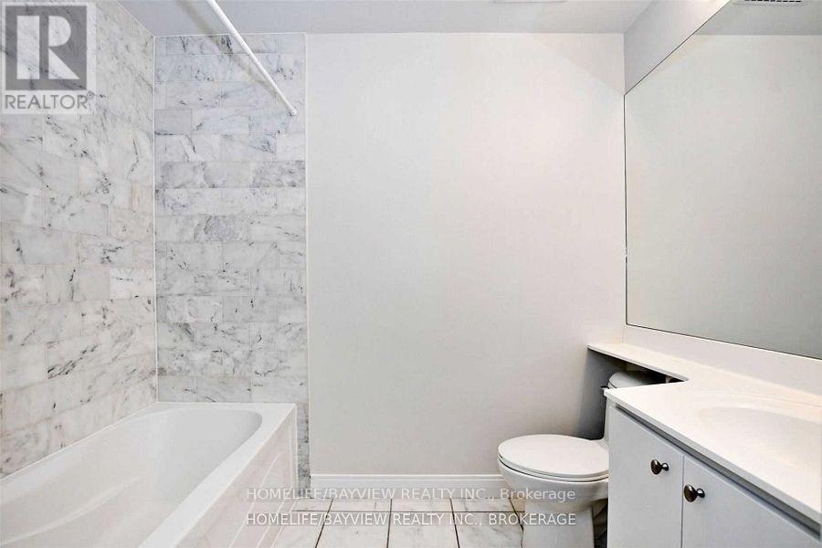 2206-1 Scott Street, Toronto, ON, M5E 1A1 - 25
