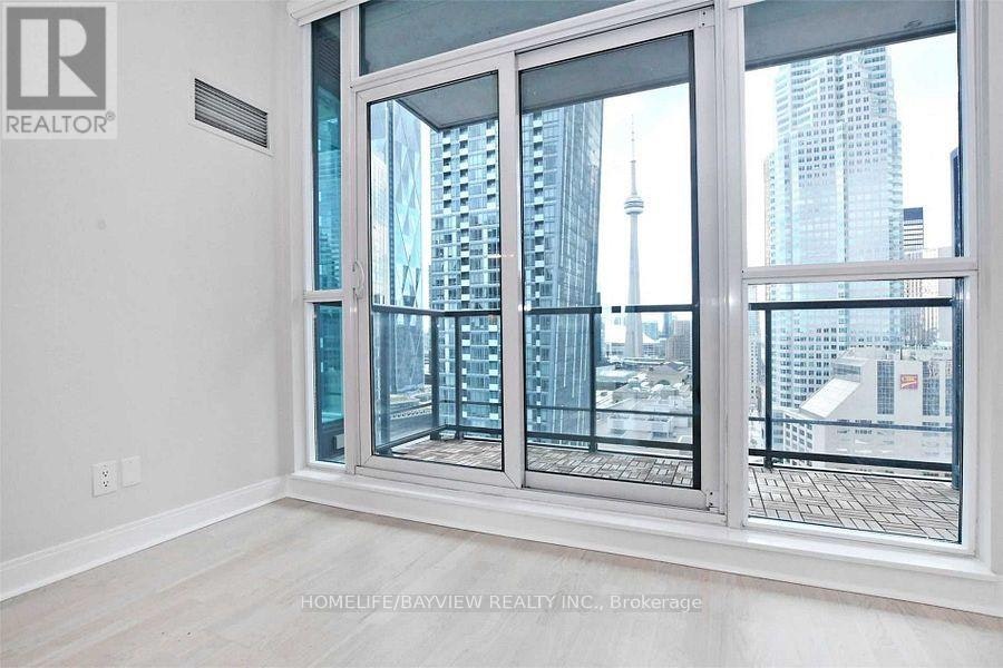 2206-1 Scott Street, Toronto, ON, M5E 1A1 - 12