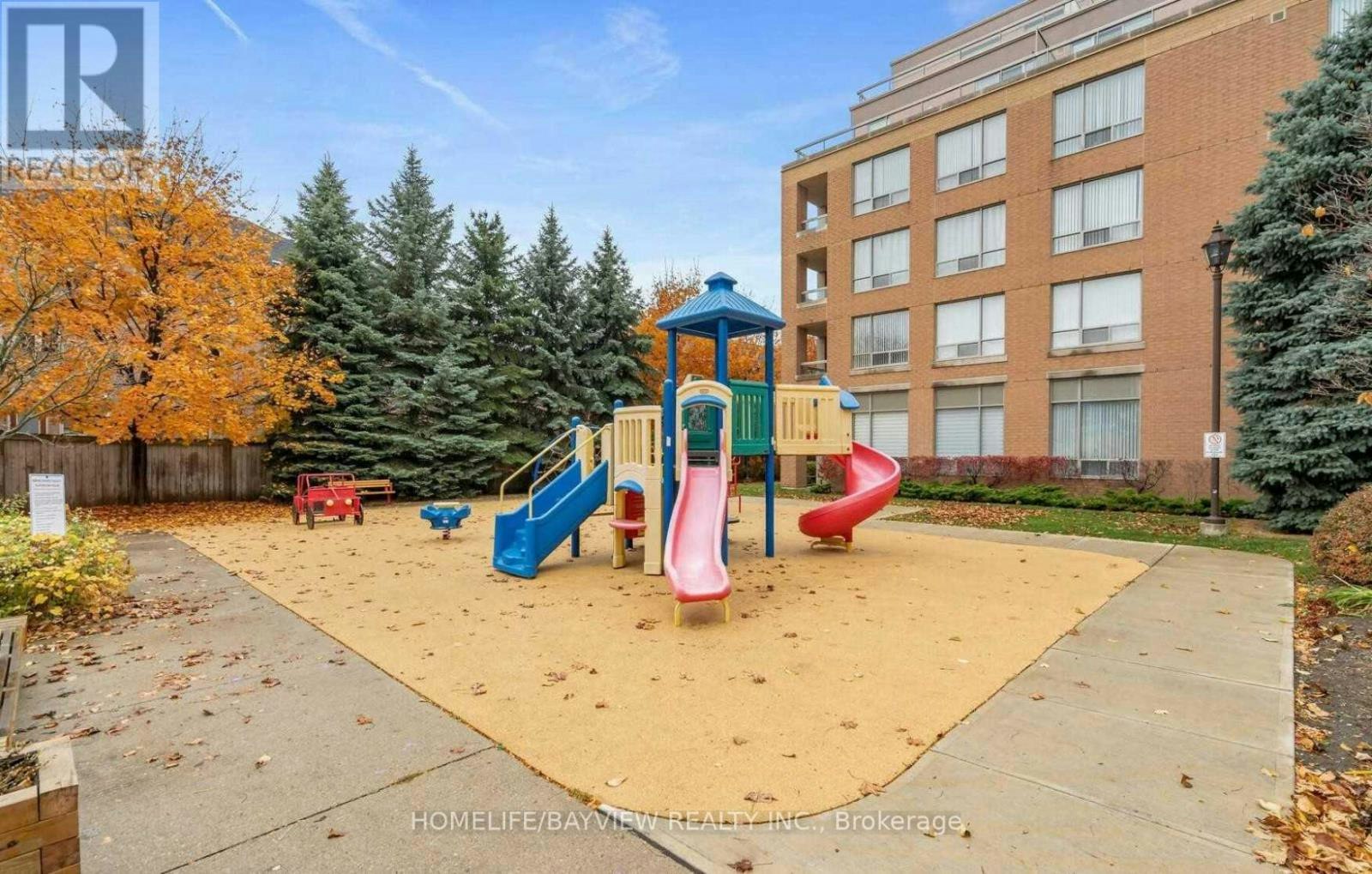 LPH4-9 Northern Heights Drive, Richmond Hill, ON, L4B 4M5 - 34