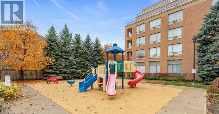 LPH4-9 Northern Heights Drive, Richmond Hill, ON, L4B 4M5 - 34