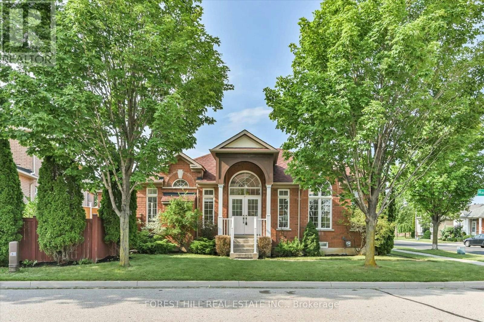 10 Delray Drive, Markham, ON, L6E 1M2