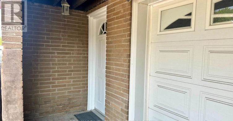 2984 Windjammer Road, Mississauga, ON, L5L 1S7 - 2