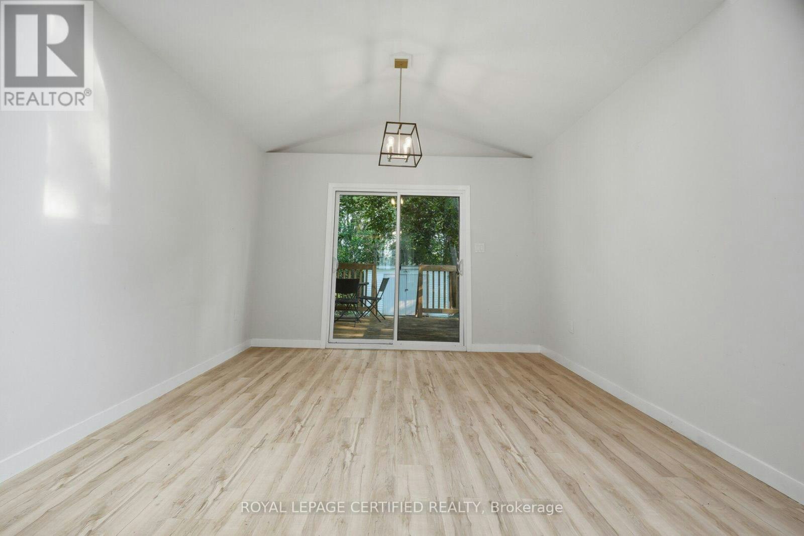 5759 Robinson Street, Niagara Falls, ON, L2G 2B3 - 22