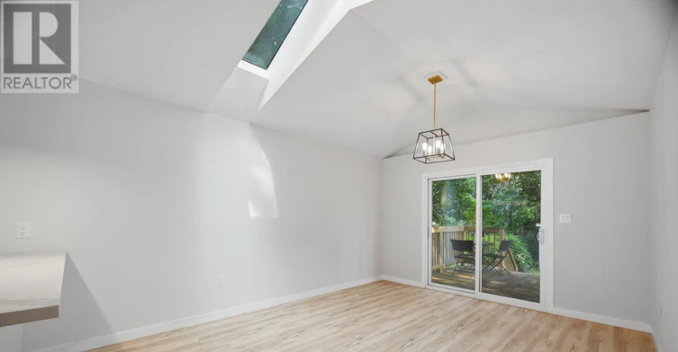 5759 Robinson Street, Niagara Falls, ON, L2G 2B3 - 21