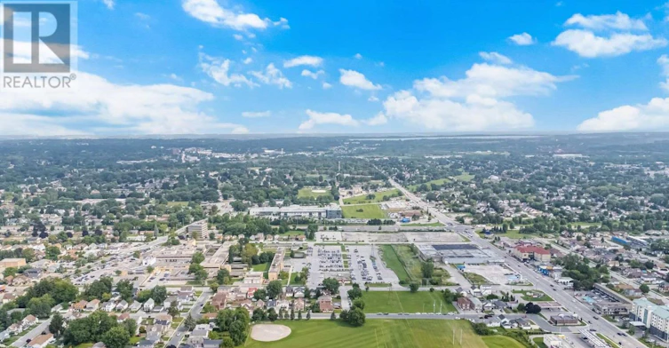 5759 Robinson Street, Niagara Falls, ON, L2G 2B3 - 50