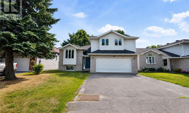 10 Dorchester Crescent