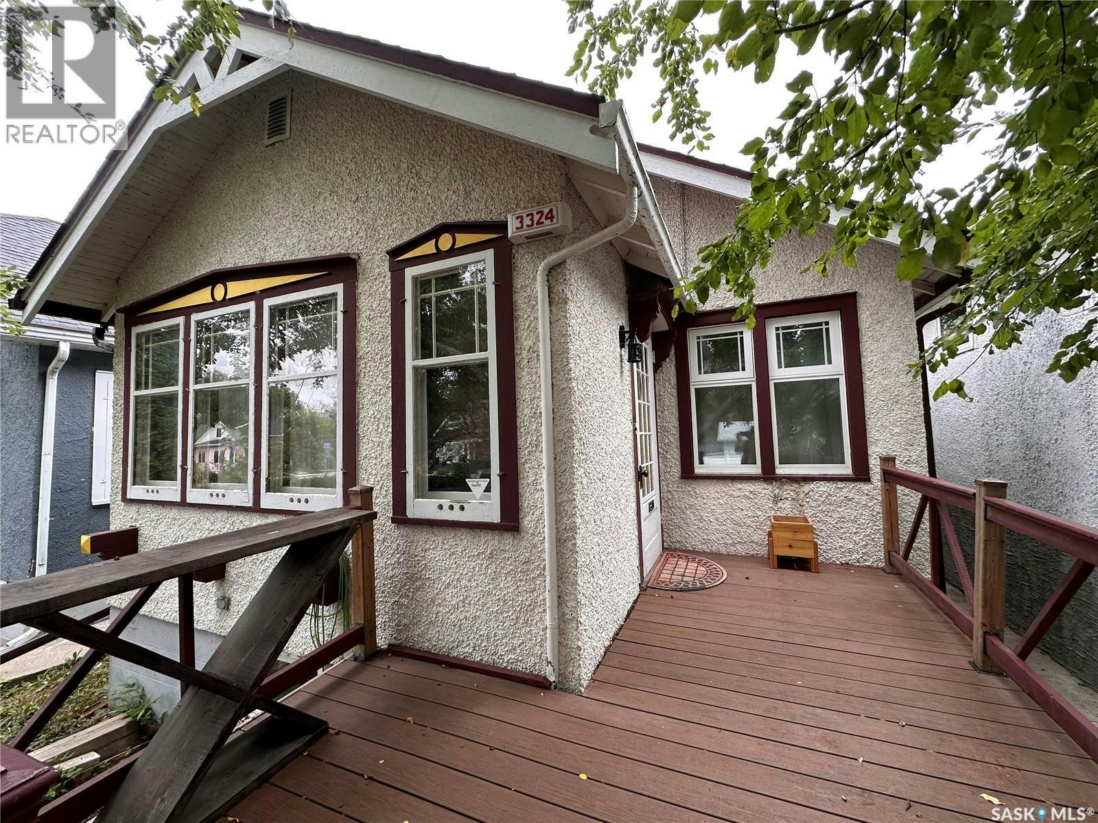 3324 College Avenue, Regina, SK, S4T 1W2