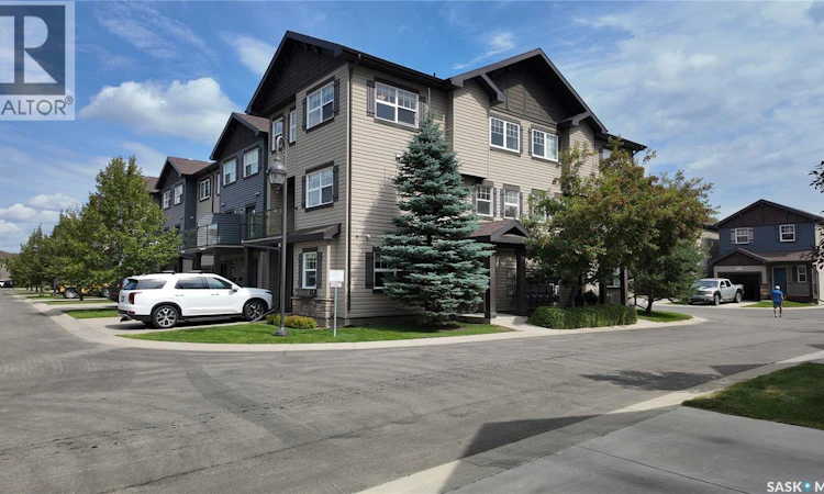 572-150 Langlois Way