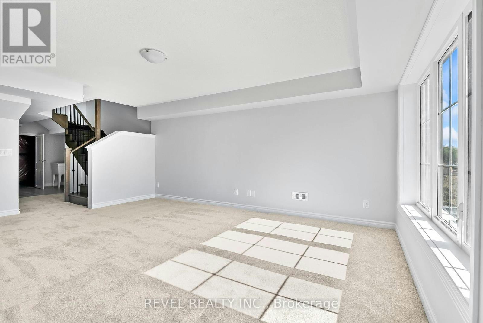 14 Paradise Way, Whitby, ON, L1R 0R7 - 37