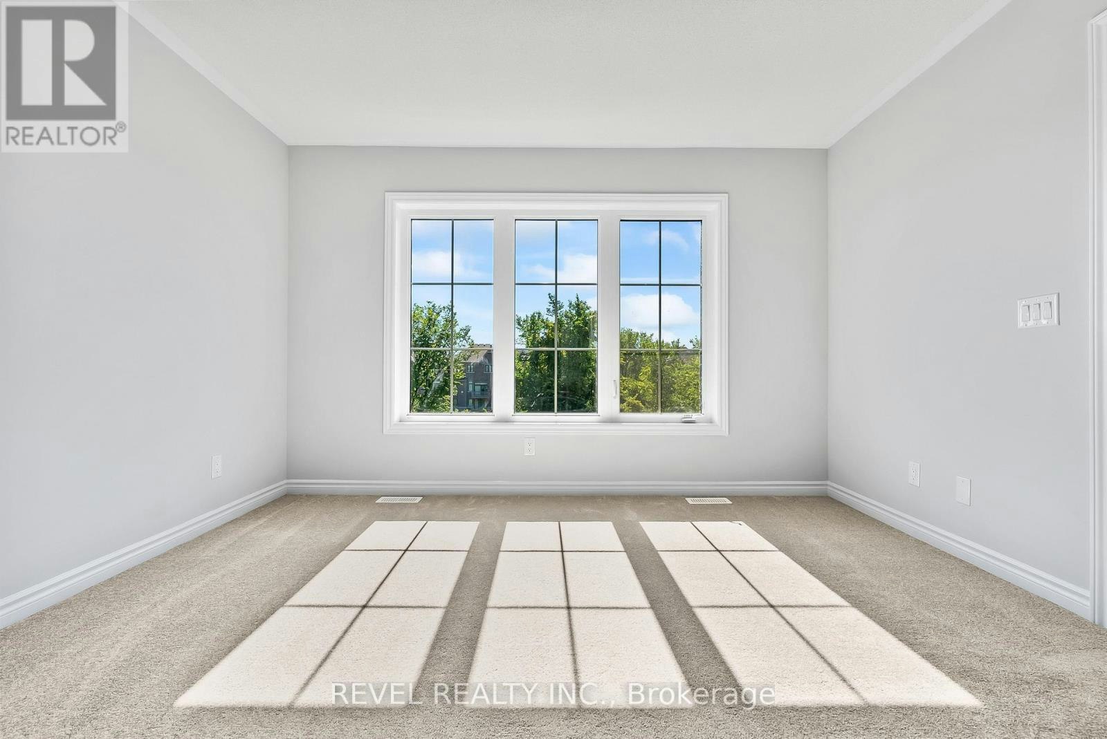 14 Paradise Way, Whitby, ON, L1R 0R7 - 27