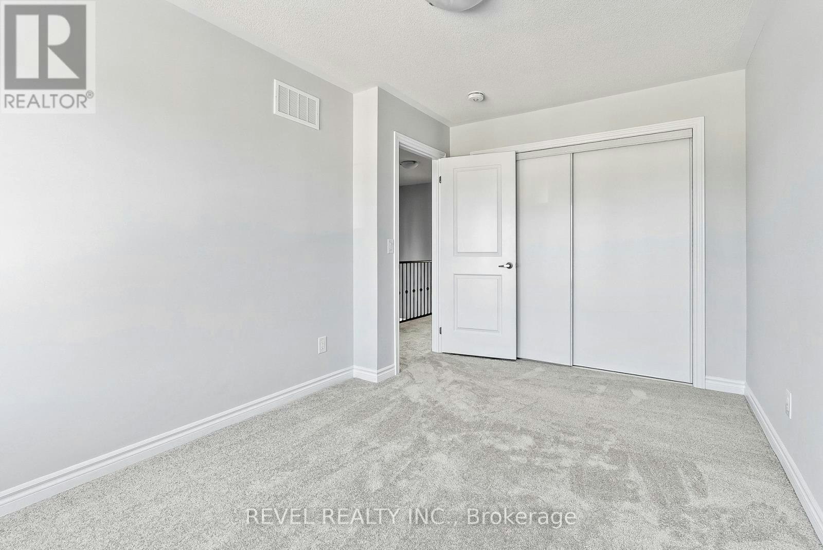 14 Paradise Way, Whitby, ON, L1R 0R7 - 23