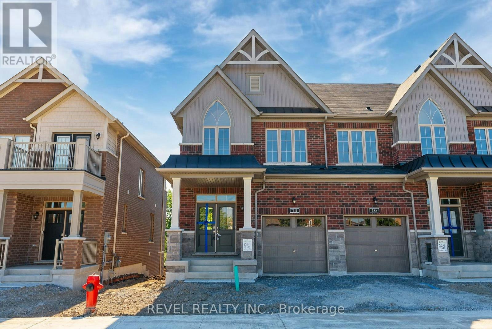 14 Paradise Way, Whitby, ON, L1R 0R7